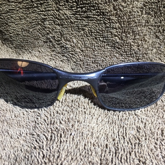 Oakley Accessories - Oakley sunglasses square wire 2.0